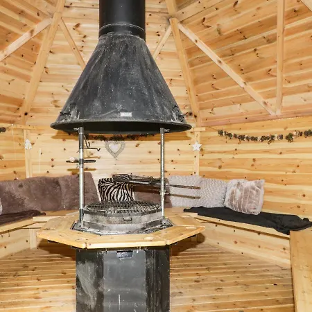 The At Graysondale Farm